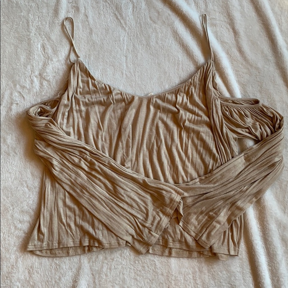 Cold shoulder Long Sleeve Top